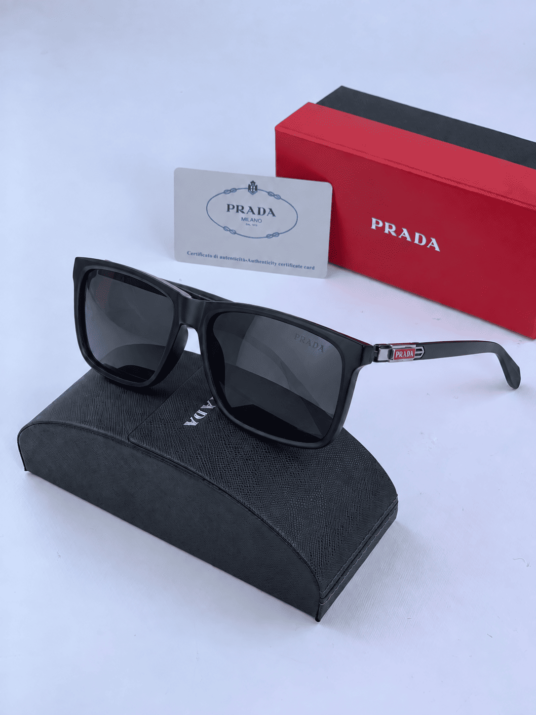 Óculos De Sol Prada LINE ÚNICO RB051 - Modelo CLÁSSICO - COM 1 ANO DE GARANTIA
