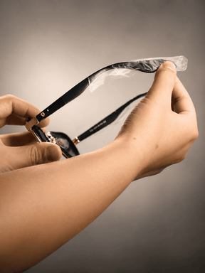 Óculos De Sol Ray-Ban Ferrari - COM 1 ANO DE GARANTIA - APENAS 19 UNIDADES DISPONÍVEIS